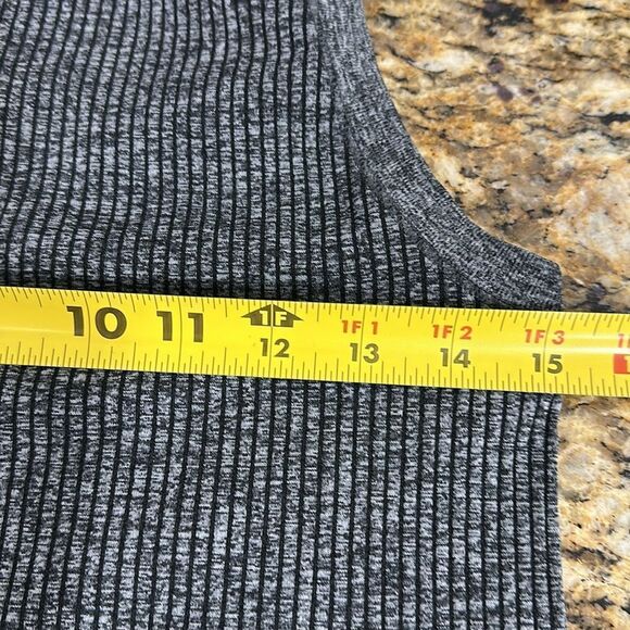 Athleta Renew CYA Length Ribbed Tank Top In Gray Size M - Picture 5 of 6